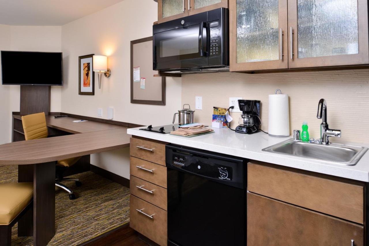 Candlewood Suites - Lodi By Ihg Eksteriør billede